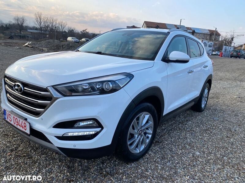 Alb Utilizat 2016 Hyundai Tucson SUV | 10.990 EUR (Super Preț) - Imagine 1/4