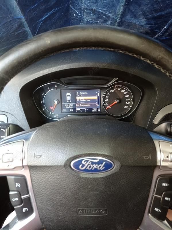 Second-hand Ford Galaxy 140 CP (102 kW) 2011 Negru Monovolum