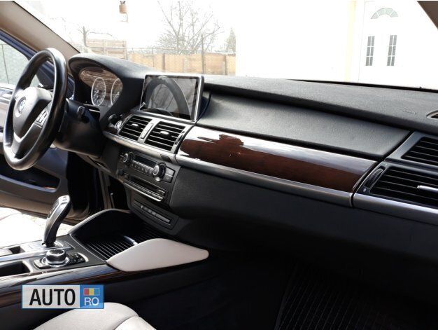 Second-hand BMW X6 Sport Line 245 CP (180 kW) 2012 Negru SUV