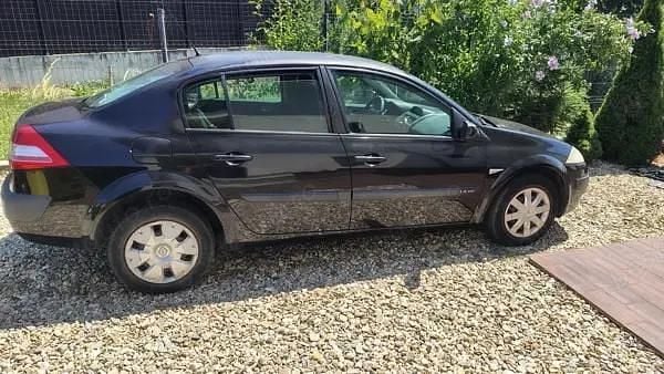Utilizat 2006 Renault Mégane II Berlinǎ | 2.300 EUR (Scump) - Imagine 1/4