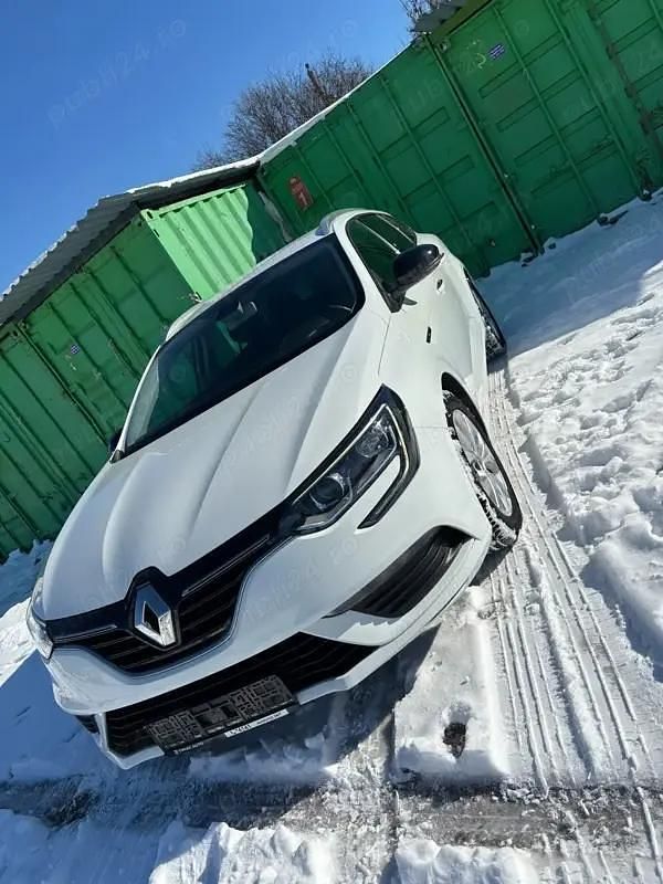 Second-hand 2020 Renault Mégane GrandTour Break | 9.790 EUR (Preț OK) - Imagine 1/4