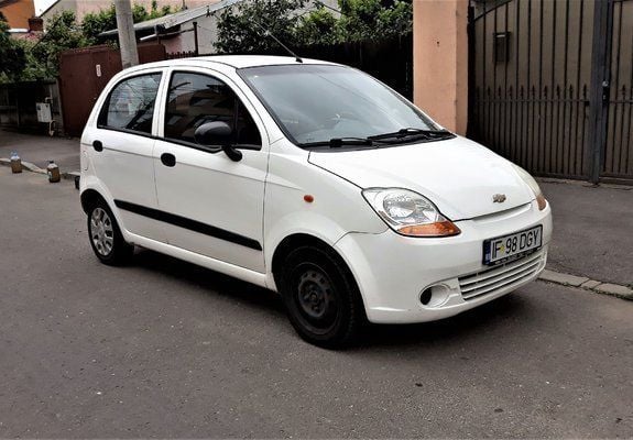 Second-hand Chevrolet Spark 86 CP (63 kW) 2007 Alb Hatchback