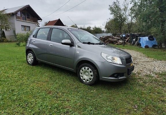 Second-hand Chevrolet Aveo 90 CP (66 kW) 2011 Gri Berlinǎ