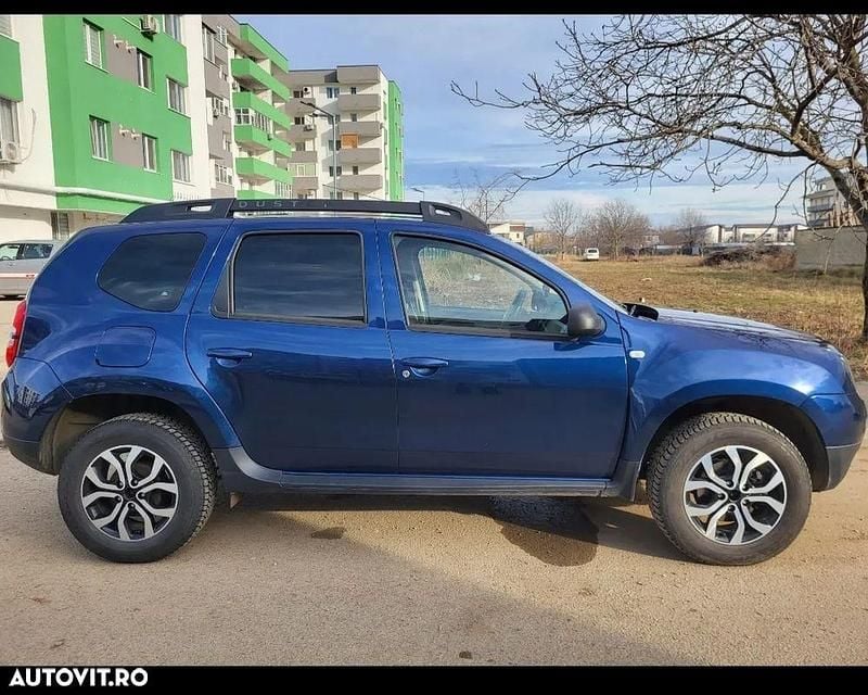 Second-hand Dacia Duster Ambiance 110 CP (80 kW) 2016 Culoarealbastru SUV