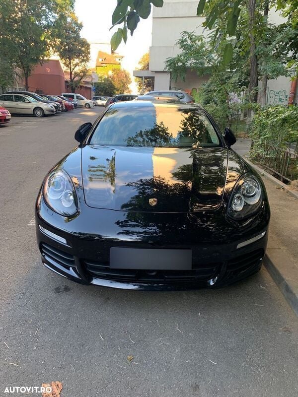 Negru Utilizat 2016 Porsche Panamera Berlinǎ | 31.100 EUR - Imagine 1/4