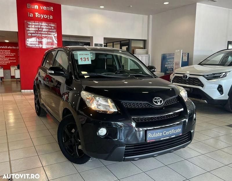 Negru Utilizat 2010 Toyota Urban Cruiser SUV | 6.900 EUR - Imagine 1/4