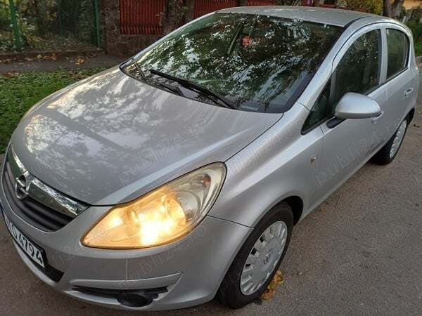 Utilizat 2009 Opel Corsa Hatchback | 1.950 EUR (Preț bun) - Imagine 1/4