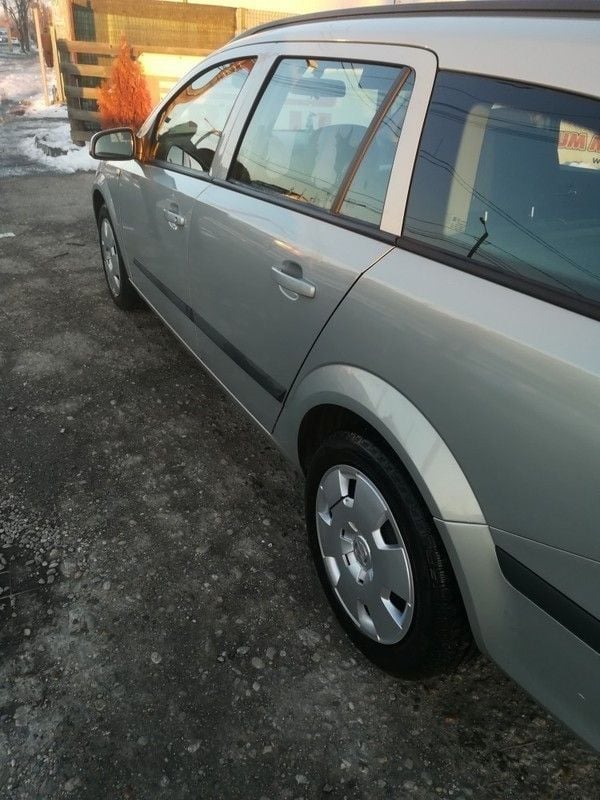 Second-hand Opel Astra 101 CP (74 kW) 2005 Gri Break