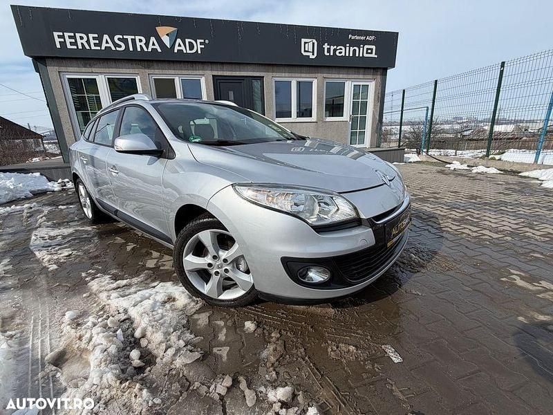 Second-hand Renault Mégane GrandTour 110 CP (80 kW) 2012 Culoareargint Break