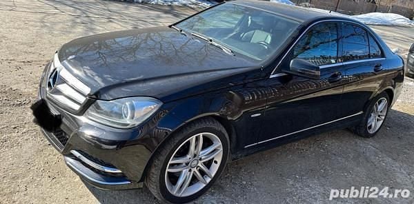 Second-hand Mercedes 250 204 CP (150 kW) 2012 Negru Berlinǎ