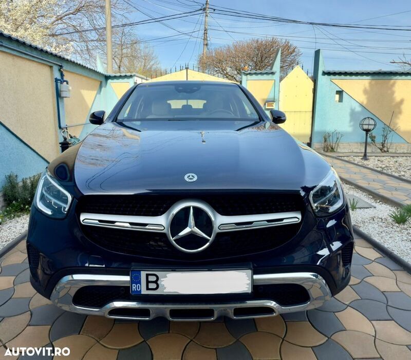 Albastru Utilizat 2021 Mercedes 200 Coupe | 38.999 EUR (Puțin scump) - Imagine 1/4