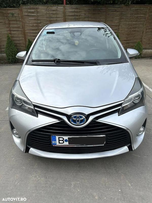 Culoaregri Utilizat 2016 Toyota Yaris Hybrid | 9.750 EUR (Preț OK) - Imagine 1/4