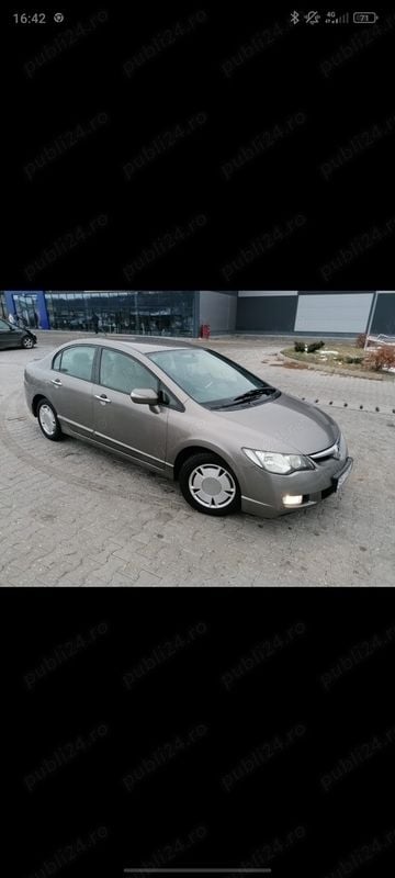 Utilizat 2006 Honda Civic Hybrid Berlinǎ | 3.000 EUR - Imagine 1/4