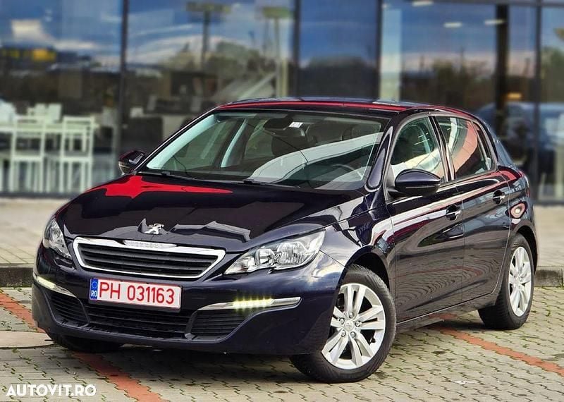 Second-hand Peugeot 308 Access 125 CP (91 kW) 2014 Culoarealbastru Hatchback