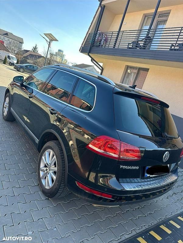 Second-hand VW Touareg Exclusive 245 CP (180 kW) 2013 Culoarenegru SUV