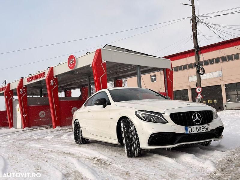 Second-hand Mercedes C250 204 CP (150 kW) 2018 Culoarealb Coupe