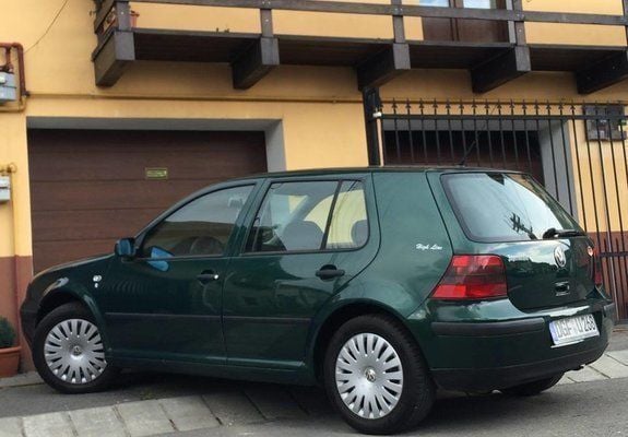 Second-hand VW Golf IV 75 CP (55 kW) 2001 Verde Hatchback