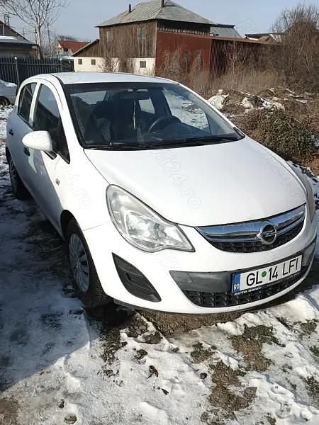 Second-hand 2013 Opel Corsa Berlinǎ | 4.100 EUR (Preț OK) - Imagine 1/2