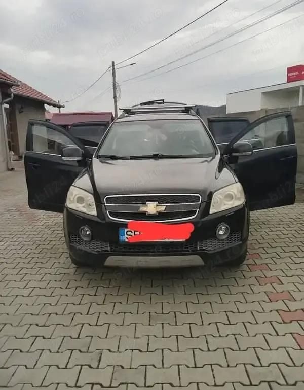 Second-hand Chevrolet Captiva 150 CP (110 kW) 2007 Negru SUV