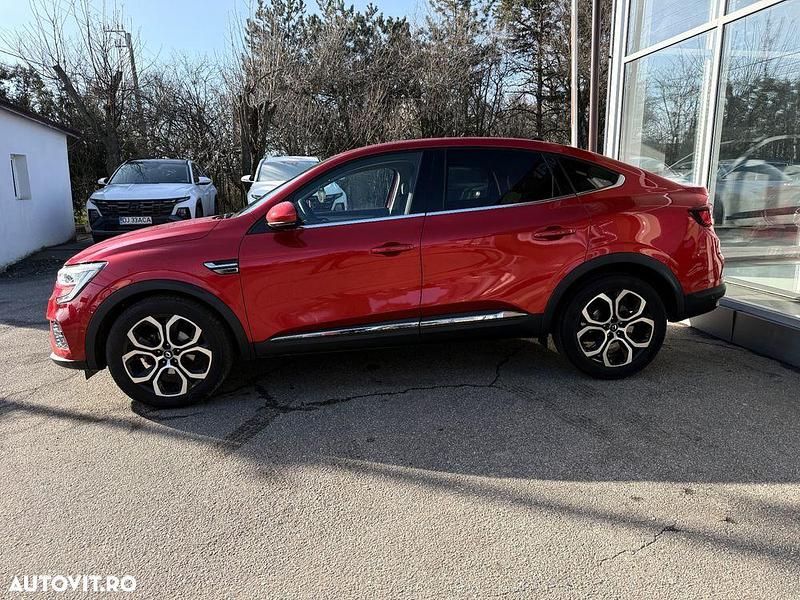 Second-hand Renault Arkana Techno 158 CP (116 kW) 2023 Culoarerosu SUV