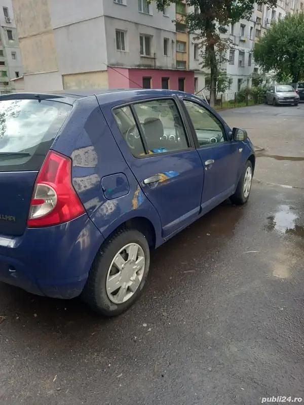 Second-hand Dacia Sandero 75 CP (55 kW) 2008 Hatchback