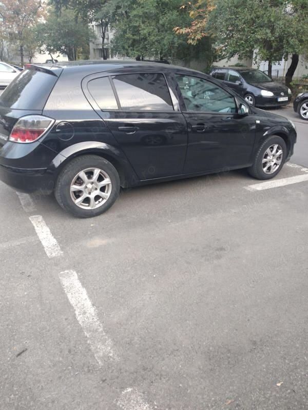 Utilizat 2009 Opel Astra Eco Hatchback | 2.500 EUR (Puțin scump) - Imagine 1/4