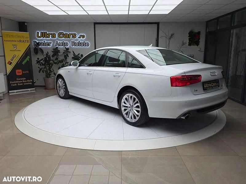 Second-hand Audi A6 Comfort 190 CP (139 kW) 2014 Culoarealb Berlinǎ