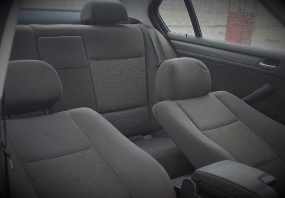 Second-hand BMW 320 Sport Line 150 CP (110 kW) 2003 Argintiu Berlinǎ