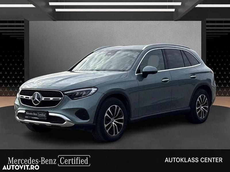 Culoareverde Utilizat 2025 Mercedes GLC200 SUV | 53.899 EUR (Super Preț) - Imagine 1/3