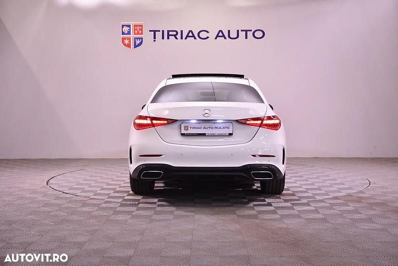 Second-hand Mercedes C300e AMG line 313 CP (230 kW) 2022 Culoarealb Berlinǎ