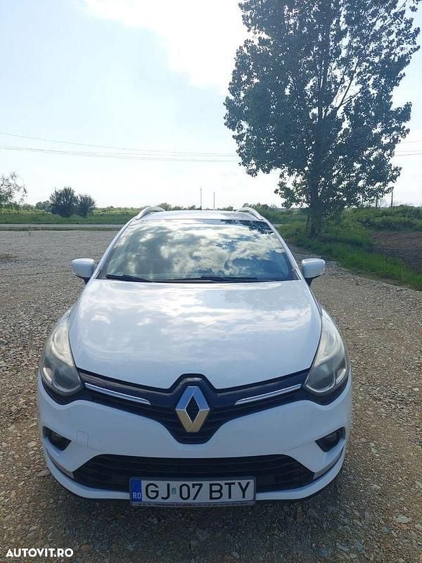 Culoarealb Utilizat 2017 Renault Clio IV Authentique Break | 7.000 EUR (Preț OK) - Imagine 1/4