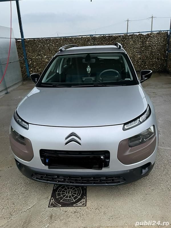 Gri Utilizat 2015 Citroën C4 Cactus Hatchback | 4.500 EUR - Imagine 1/3