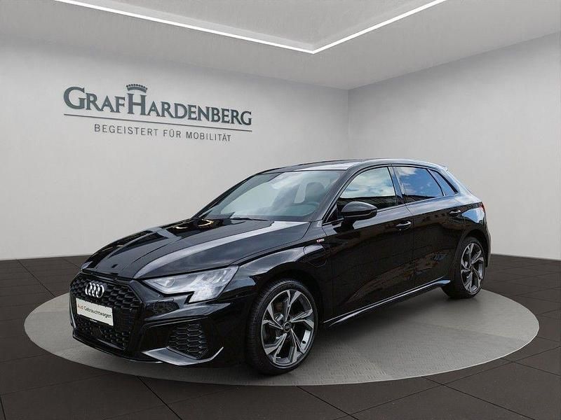Utilizat 2022 Audi A3 Sportback e-tron S-Line Berlinǎ | 31.726 EUR - Imagine 1/1