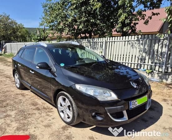Negru Utilizat 2009 Renault Mégane GrandTour Dynamique Break | 3.100 EUR (Preț OK) - Imagine 1/4