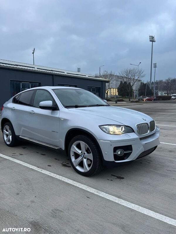 Alb Utilizat 2011 BMW X6 SUV | 13.000 EUR (Preț bun) - Imagine 1/4