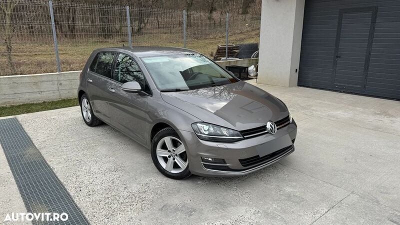 Gri Utilizat 2013 VW Golf VII Highline Hatchback | 6.800 EUR (Preț bun) - Imagine 1/4