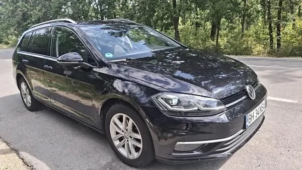 Second-hand VW Golf VII 116 CP (85 kW) 2019 Negru Break