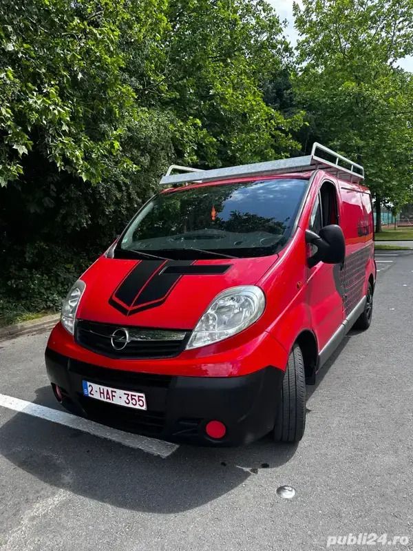 Utilizat 2012 Opel Vivaro Van | 6.500 EUR (Super Preț) - Imagine 1/4