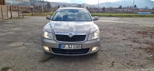 Maro Utilizat 2013 Skoda Octavia Break | 5.950 EUR (Preț OK) - Imagine 1/4