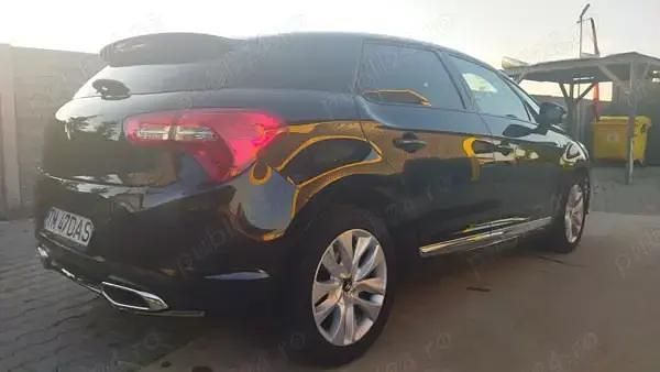 Utilizat 2015 Citroën DS5 Hatchback | 7.900 EUR - Imagine 1/4