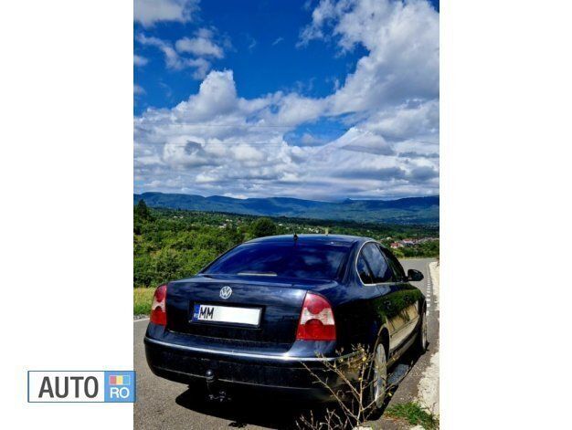 Negru Utilizat 2004 VW Passat Berlinǎ | 3.200 EUR (Scump) - Imagine 1/4