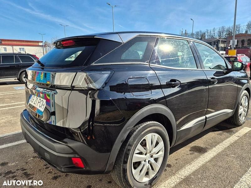 Second-hand Peugeot 3008 Active 130 CP (95 kW) 2022 Culoarenegru SUV