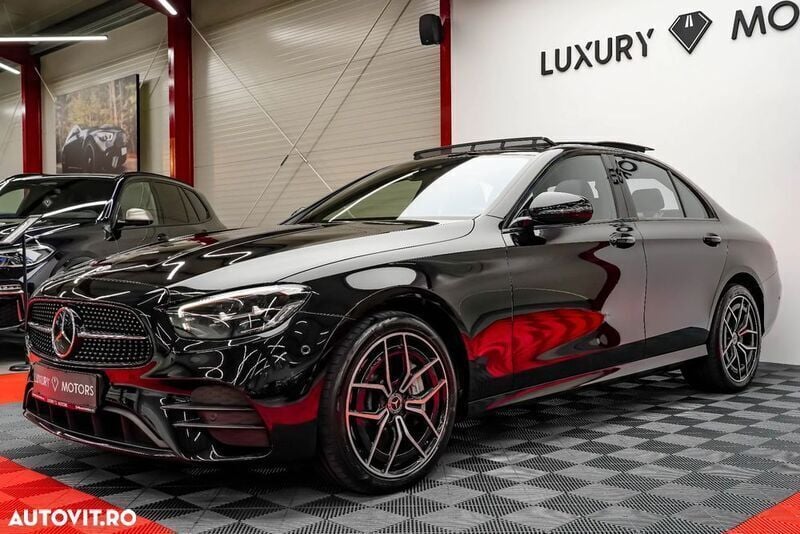 Negru Utilizat 2022 Mercedes E300 AMG line Berlinǎ | 42.701 EUR (Preț OK) - Imagine 1/4