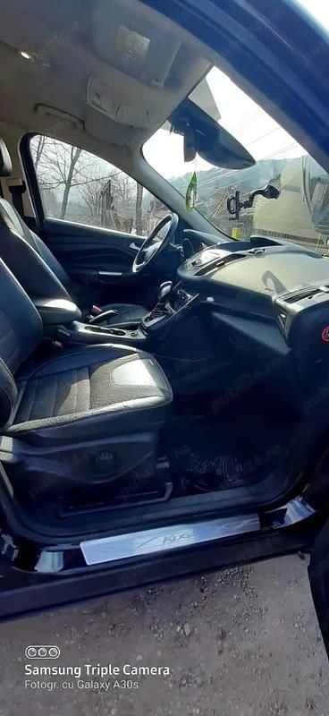 Second-hand Ford Kuga 150 CP (110 kW) 2016 Negru SUV