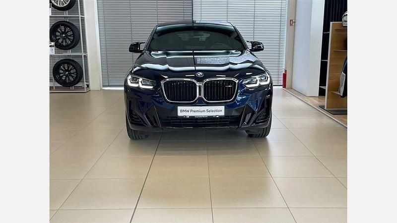 Second-hand BMW X4 Shadowline 340 CP (250 kW) 2022 Albastru tanzanite metalizat SUV