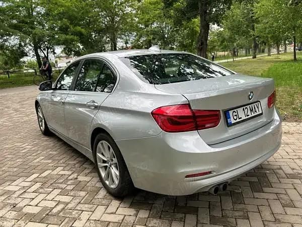 Second-hand BMW 330e 265 CP (194 kW) 2016 Argintiu Berlinǎ