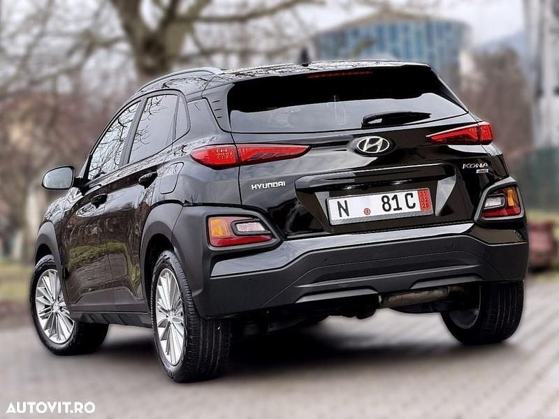 Second-hand Hyundai Kona 136 CP (100 kW) 2021 Culoarenegru SUV