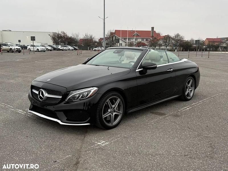 Culoarenegru Utilizat 2017 Mercedes C300 AMG line Cabrio | 29.950 EUR - Imagine 1/4