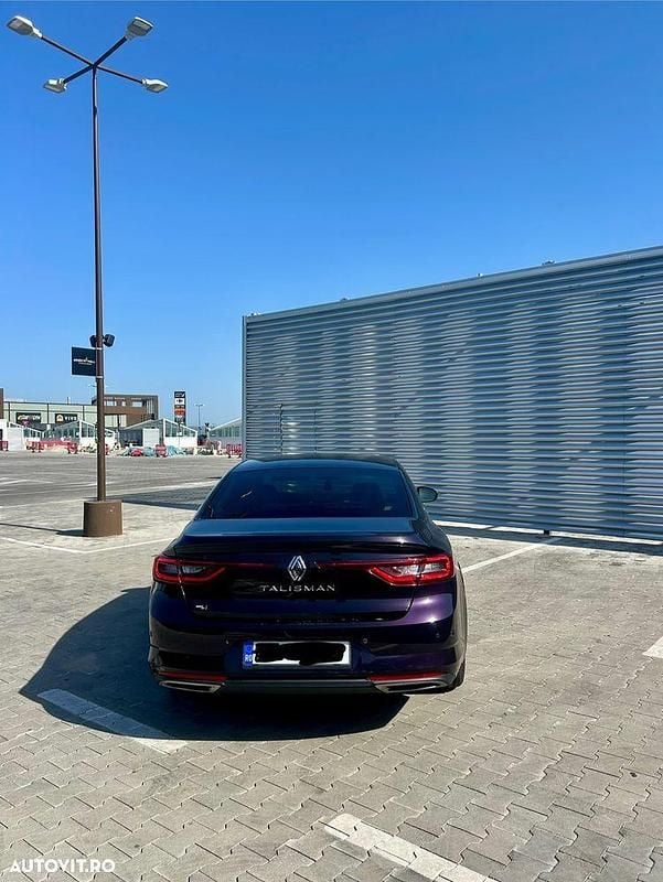Second-hand Renault Talisman Initiale Paris 160 CP (117 kW) 2016 Culoarealte culori Berlinǎ
