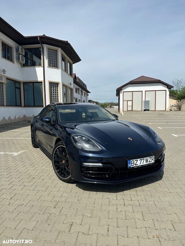 Albastru Utilizat 2017 Porsche Panamera 4S Berlinǎ | 63.999 EUR - Imagine 1/4